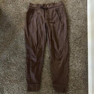 Athleta Trekkie North Jogger
